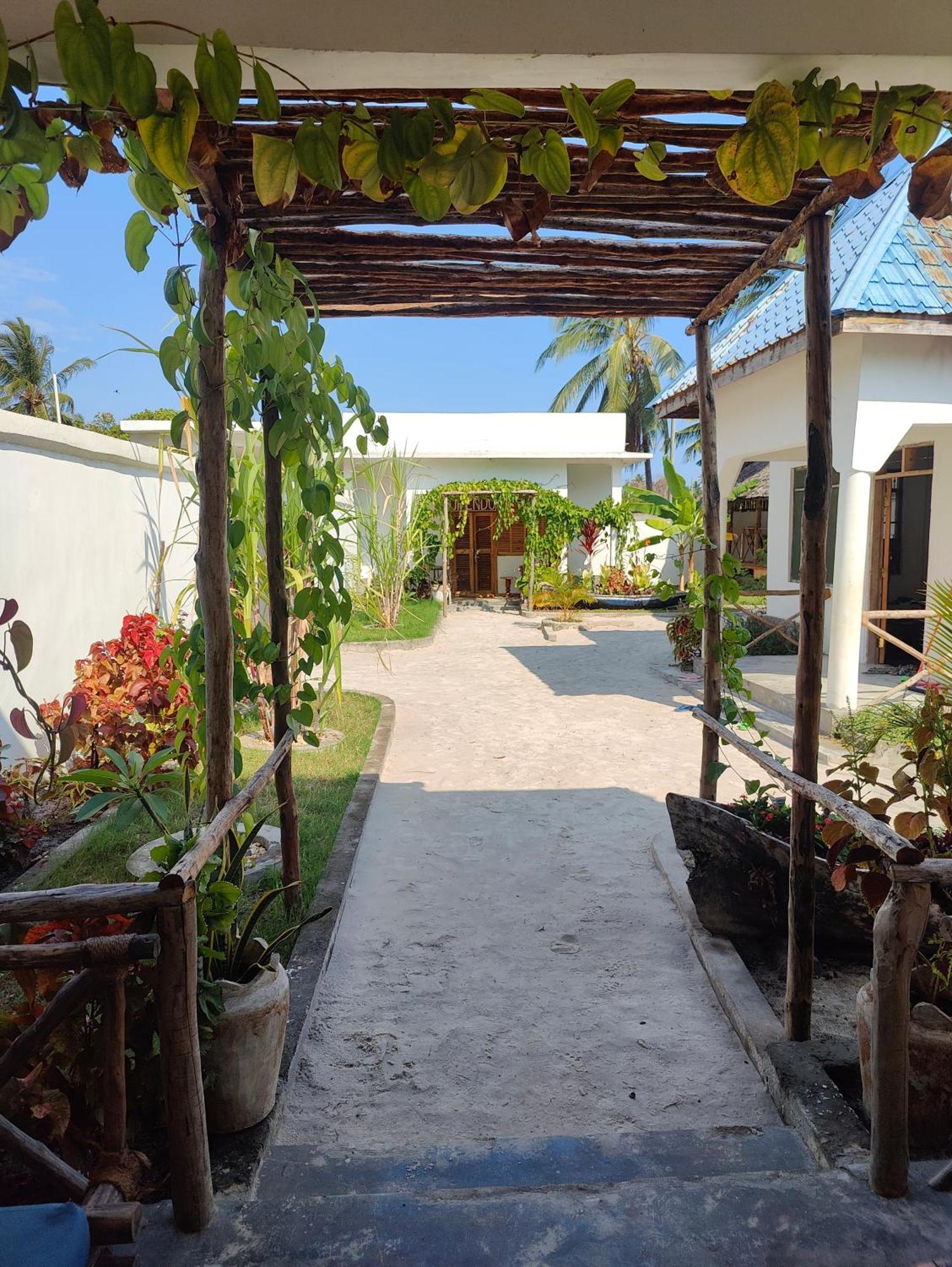 Mafia Island Bungalows Utende 外观 照片